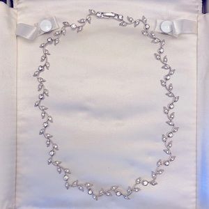 NADRI necklace with leaf and CZ diamond vine collar style